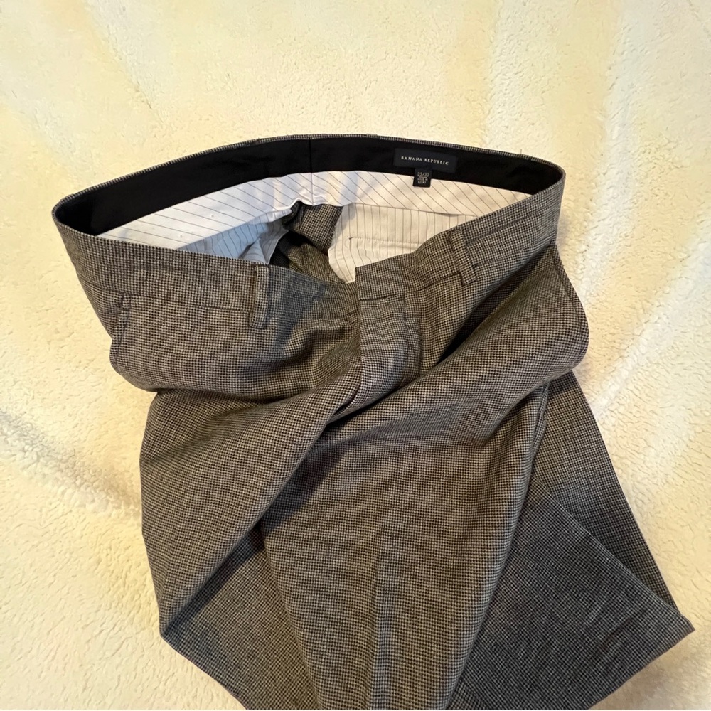 Banana Republic Charcoal Checkered Trousers 33/32